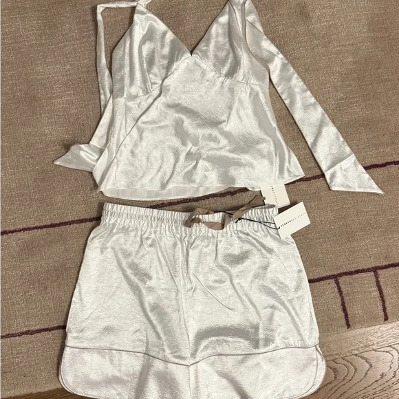 Danielle Frankel Silk Set - Picture 3 of 4